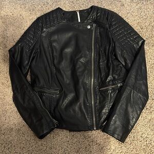 Free people size 6 leather jacket black